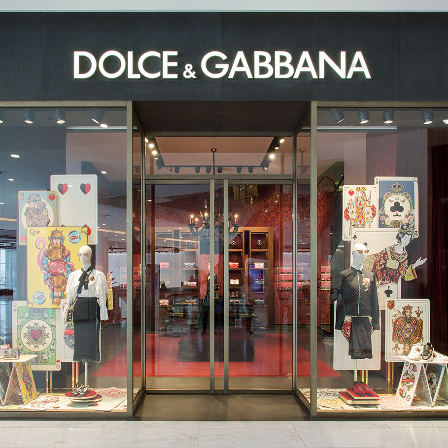 Aprender acerca 47+ imagen dolce and gabbana factory outlet ...